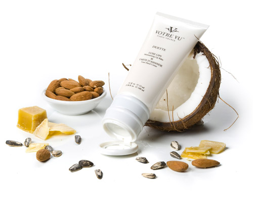 Votre Vu Duette Luxe Lip Balm & Hand Creme Lip Balm .05 fl. oz. ℮ 1.5ml Hand Crème 3.38 fl. oz. ℮ 100ml $38.00