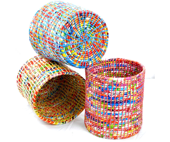 Tree Hugger Alert: Trash Cans Made Of Trash! | The Luxury Spot Tree Hugger Alert: Trash Cans Made Of Trash! | The Luxury Spot