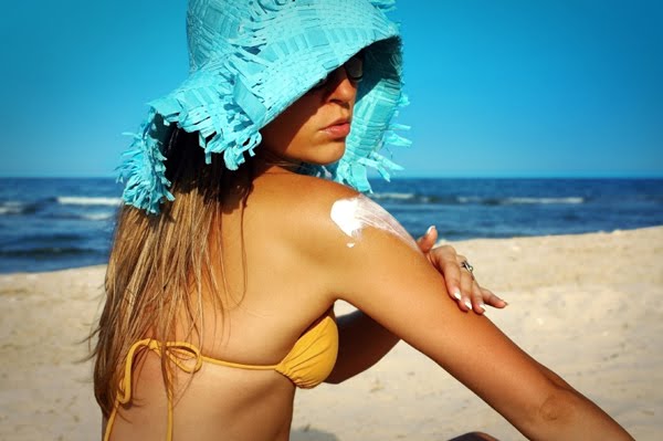 Protect-skin-from-Sun-Damage-1