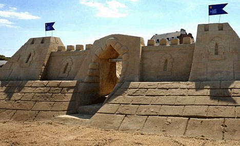 Travel Spotting The Sand Hotel In Dorset Uk Images Via